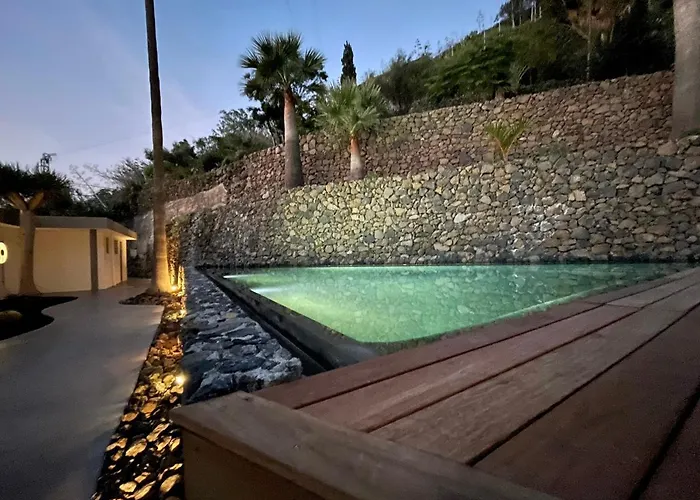 アパート Carrenoir, Design,nature,views *