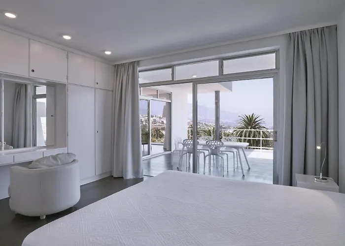 Carrenoir, Design,nature,views Daire