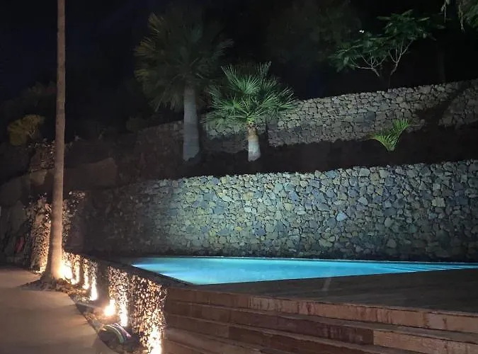 Carrenoir, Design,nature,views Santa Cruz de Tenerife